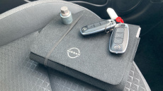 Nissan Juke 1.0 DiG-T N-Connecta 5dr Petrol Hatchback